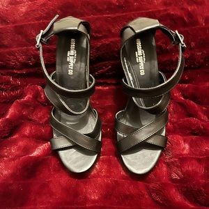 Platform strappy sandals